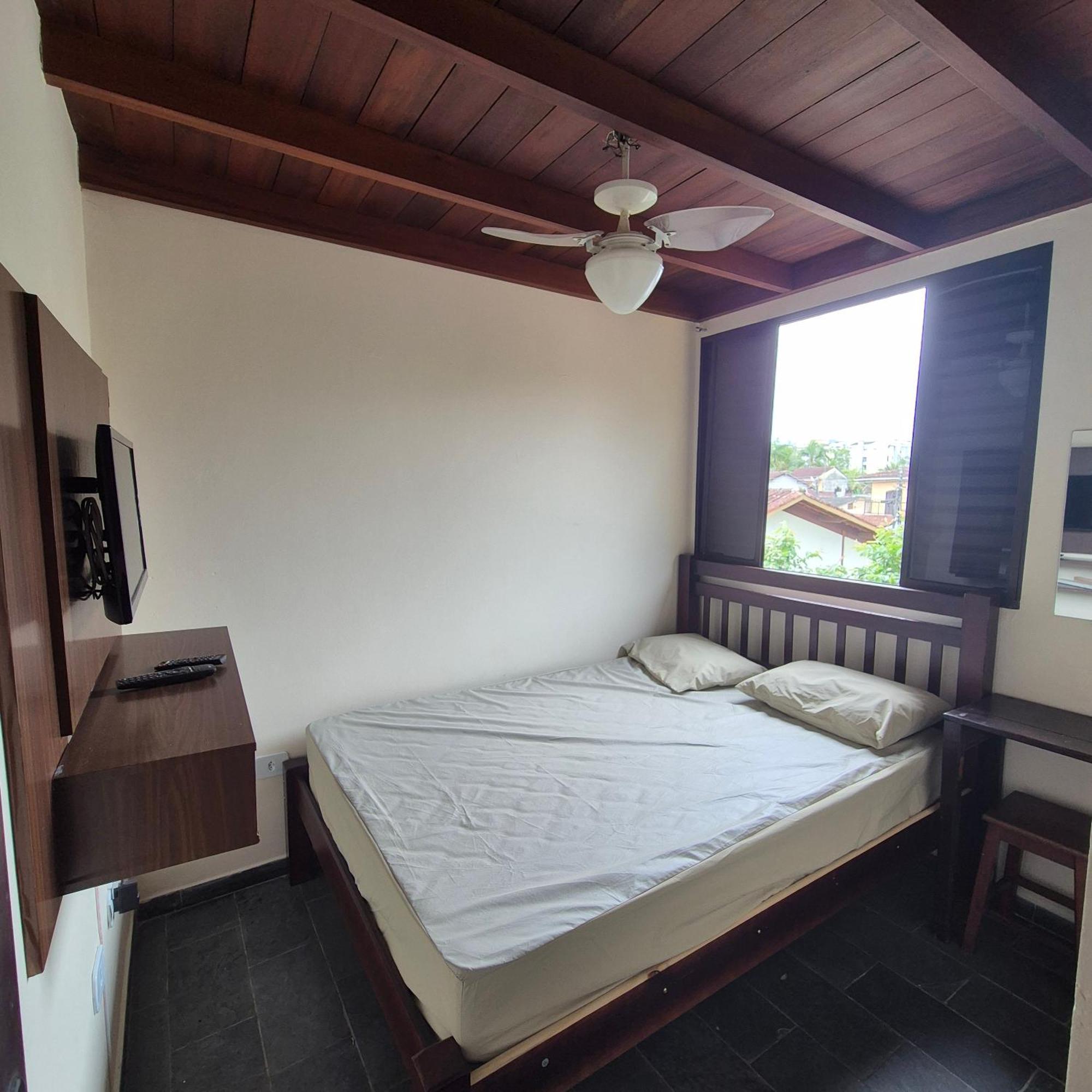 Casa 7 Em Ubatuba No Centro Condominio Com Piscina E Churrasqueira 外观 照片